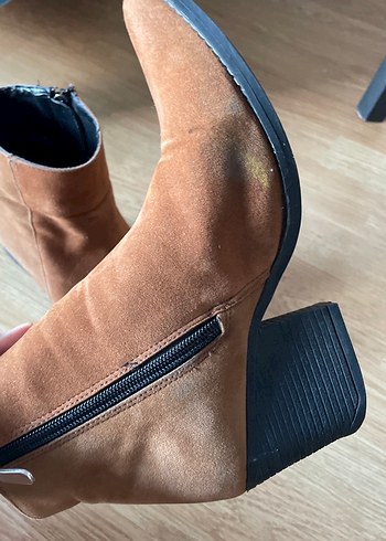 Kahverengi Süet Kadın Dolgu Topuk Bot - Görsel 5