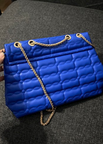 Zincir Detaylı Mavi Deri Kadın Çanta - Görsel 3