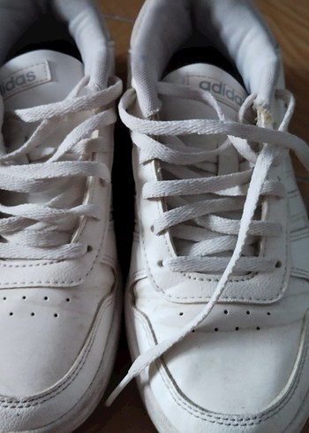 Beyaz Adidas Spor ayakkabı - Görsel 4