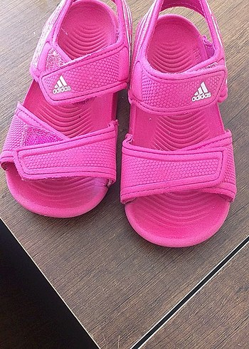 Kız Çocuk Pembe Adidas Cırtlı Sandalet