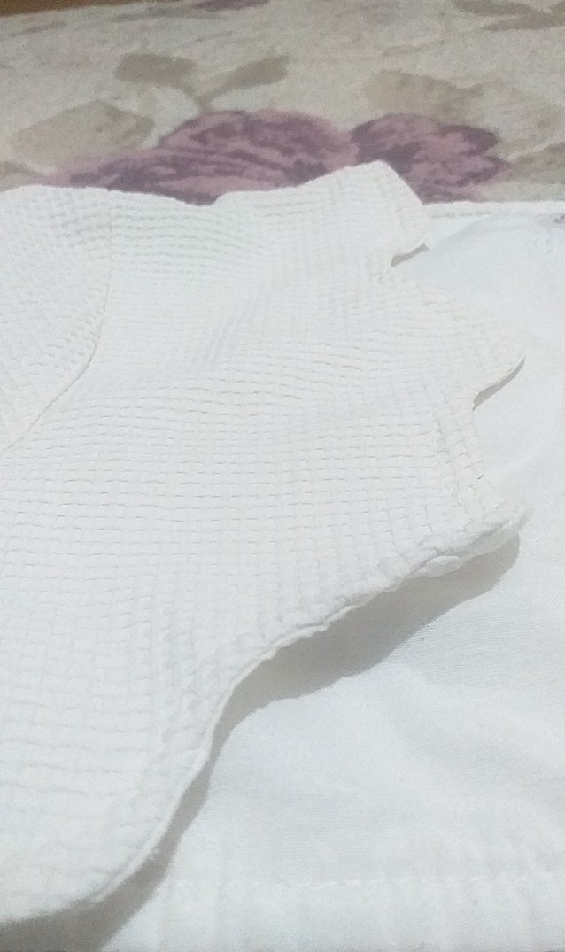 Beyaz V Yaka Kız Bolero - Görsel 4