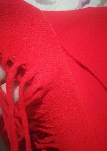 Kadın Kırmızı Püsküllü Sıcak atki - Görsel 2