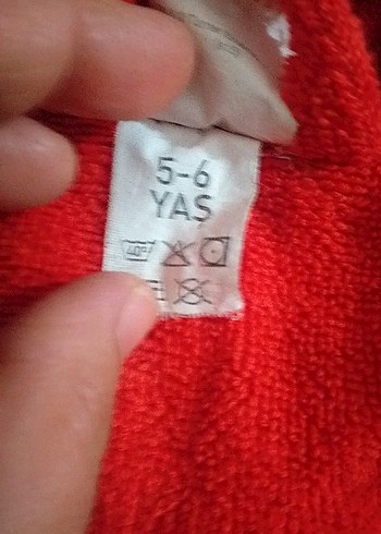 erkek Çocuk Renkli Baskılı Kırmızı Bornoz - Görsel 2