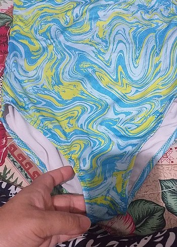 11-12 Yaş Beden kızcocuk Bohem Batik Desenli Mayo