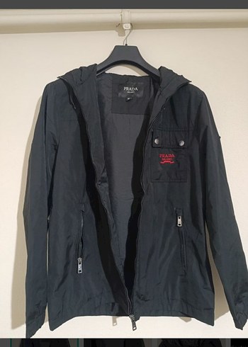 Prada Siyah Kapusonlu Sehir Ceket