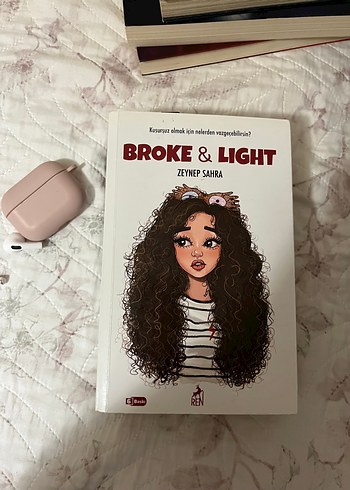 Broke & Light - Zeynep Sahra
