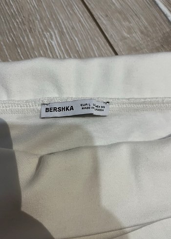 Kadın Beyaz Düşük Omuz Bluz