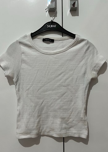 Trendyol & Milla Kadın 2 Tane Beyaz Kısa Kollu Crop Top