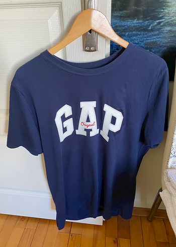 Gap ORJINAL GAP LACİVERT TİŞÖRT ÇOK UYGUNA TEMİZ L BEDEN