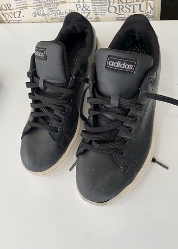42 Beden ORJINAL ADIDAS AYAKKABI UYGUNA 41.5 numara