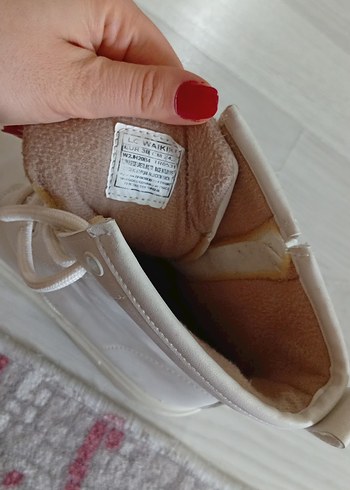 Beyaz Bağcıklı Kadın Dolgu Topuk Bot - Görsel 4