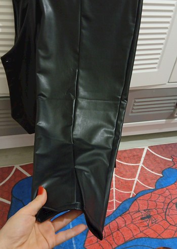 Deri Siyah Püsküllü Kadın Pantolon - Görsel 2