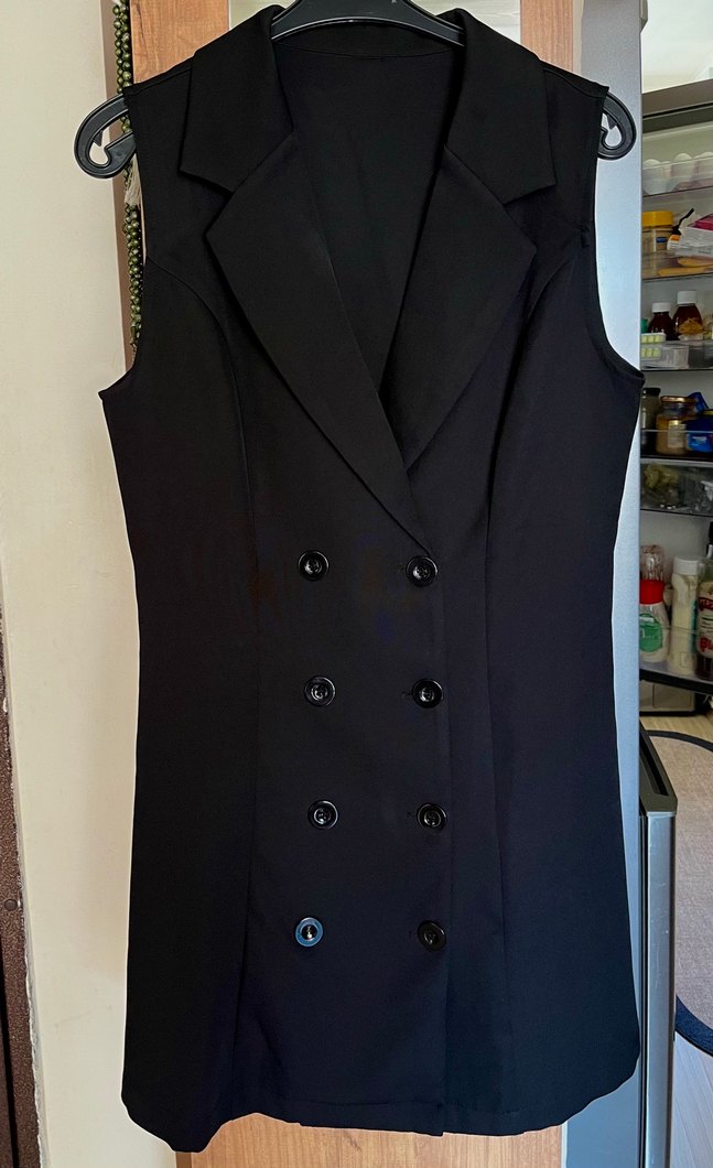 Siyah Düğmeli Kadın Midi Yelek - Görsel 2