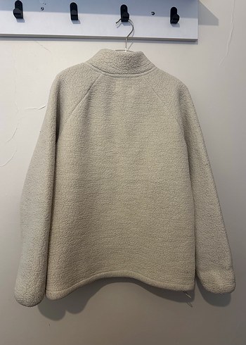 Bayan üst  bej düymeli cepli mont tarzı - Görsel 3