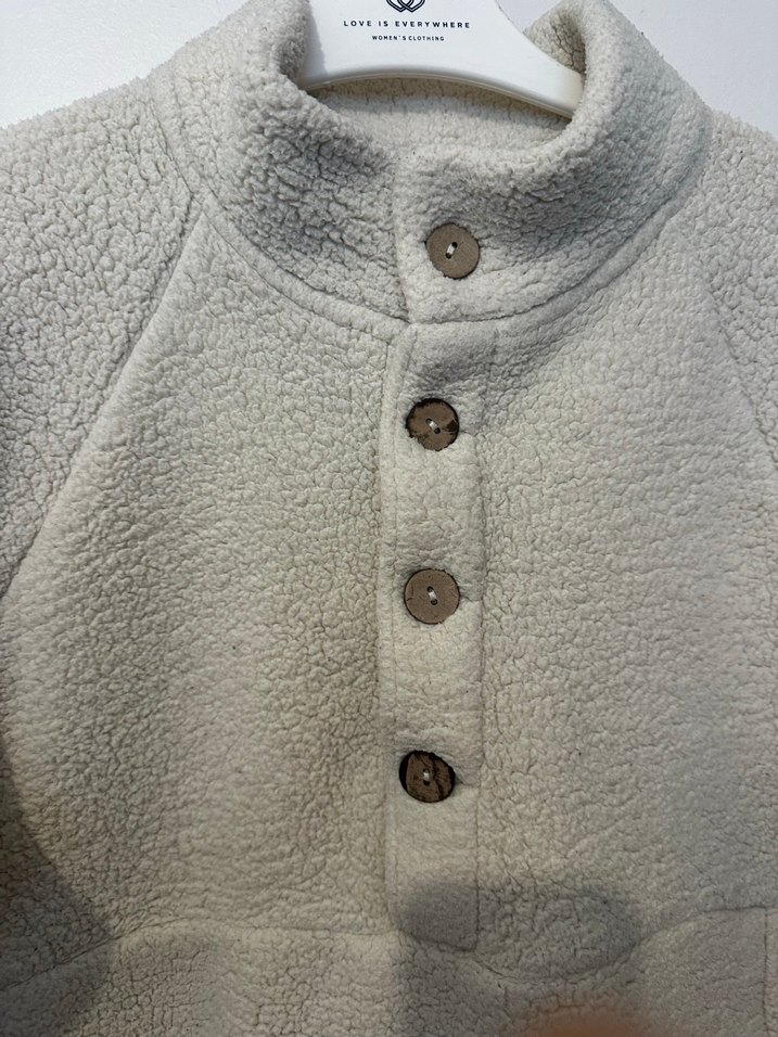 Bayan üst  bej düymeli cepli mont tarzı - Görsel 2