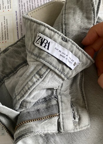 zara 36