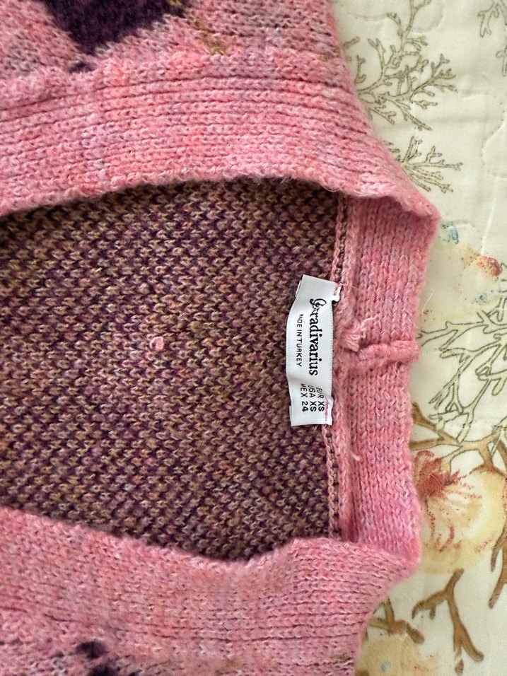 Bohem V Yaka Desenli Pembe Triko Hırka - Görsel 3