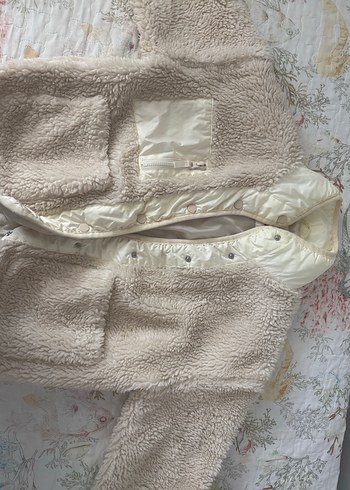 Peluş Detaylı Beyaz Midi Kadın Ceket - Görsel 2