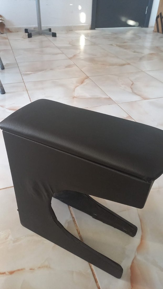 Siyah kolçak. kol dayama - Görsel 2