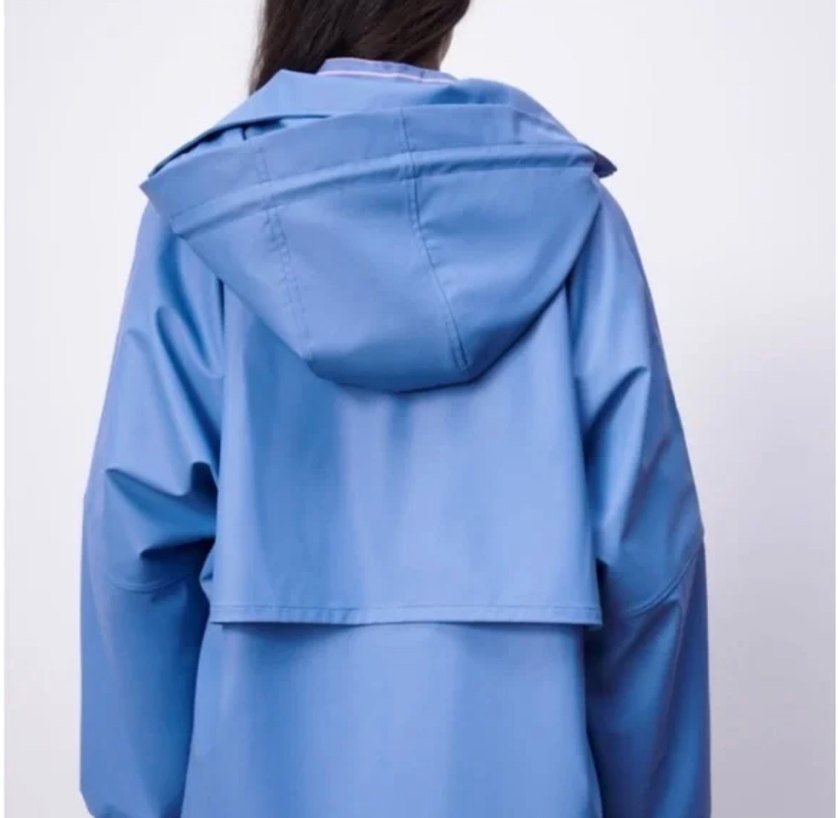 Zara Su Geçirmez Yağmurluk - Görsel 2