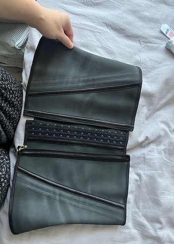 Siyah Fitted Korsesi Midi Boy - Görsel 2