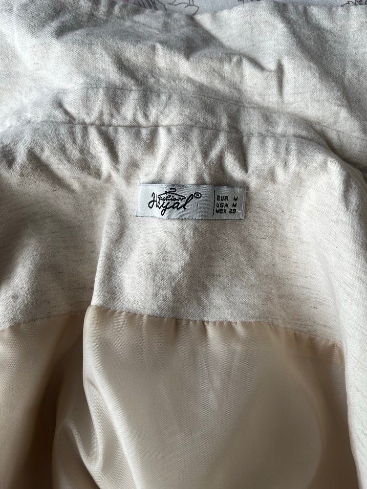 Düğmeli Bej Keten Kadın Yelek - Görsel 4