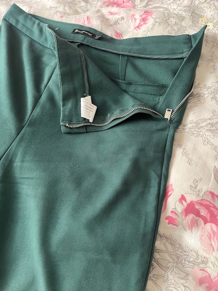 Kadın Yeşil Dar Kesim Kumaş Pantolon - Görsel 2