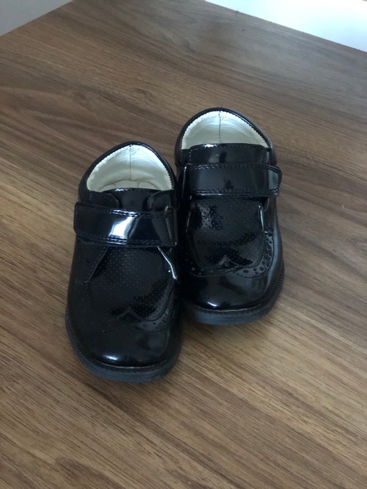 Tokalı Siyah Erkek Çocuk Özel Ayakkabı - Görsel 3