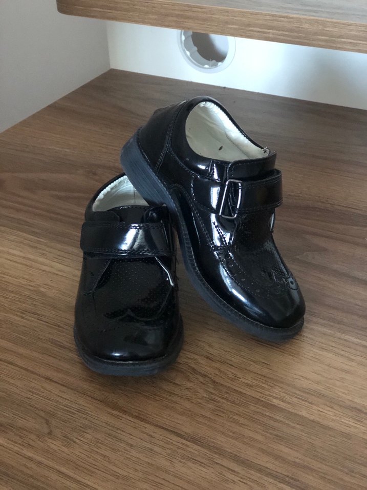 Tokalı Siyah Erkek Çocuk Özel Ayakkabı - Görsel 2