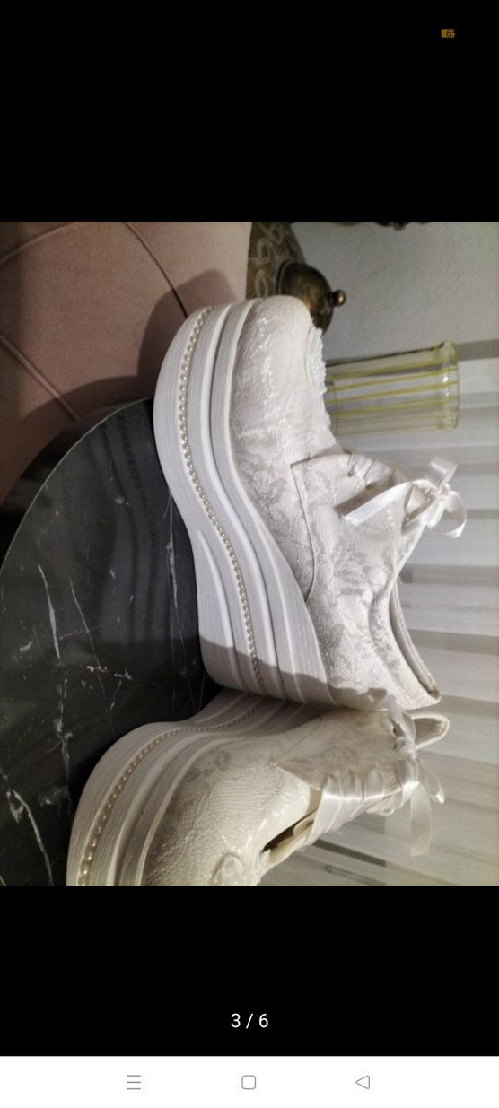 Dantel Detaylı Beyaz Dolgu Topuklu Kadın  Ayakkabı - Görsel 3