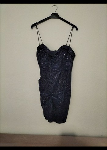 Siyah Parlak Mini Strappy Gece Elbisesi - Görsel 2