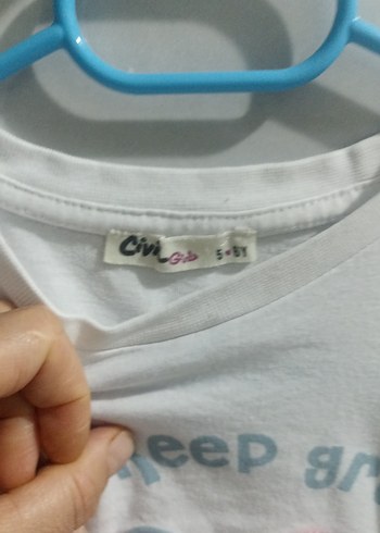 Beyaz Çiçek Baskılı Uzun Kollu Kız Tişörtü - Görsel 3