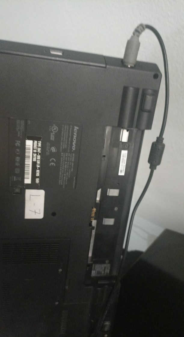 Mavi Renkli diz üstü Bilgisayar - Görsel 4