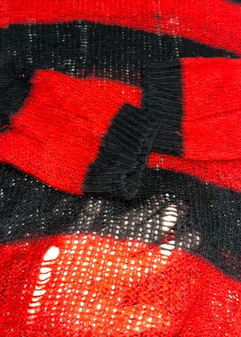 Kırmızı Siyah Çizgili Örgü Kadın delikli vintage kazak - Görsel 2