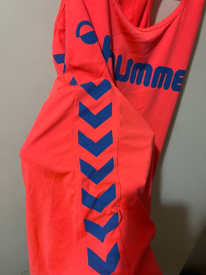 orjinal hummel Kırmızı Baskılı Kadın Spor Atlet - Görsel 3