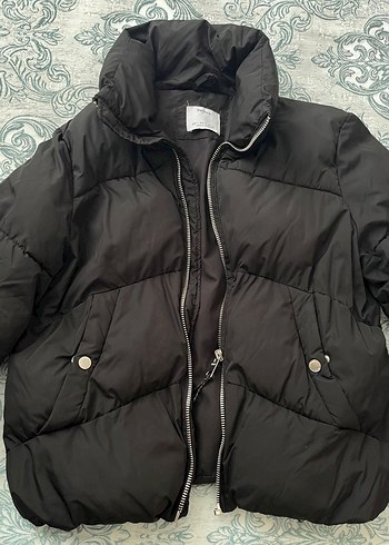 Bershka Siyah Fermuarlı Midi Kadın Kışlık Mont