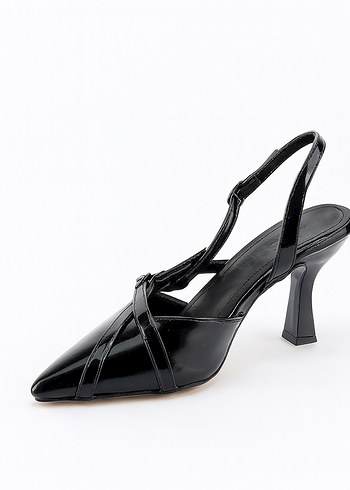 Diğer Siyah Yılan Desenli Tokalı Stiletto