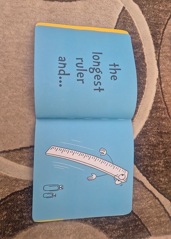 The Best School Bag - İngilizce Çocuk Kitabı - Görsel 3