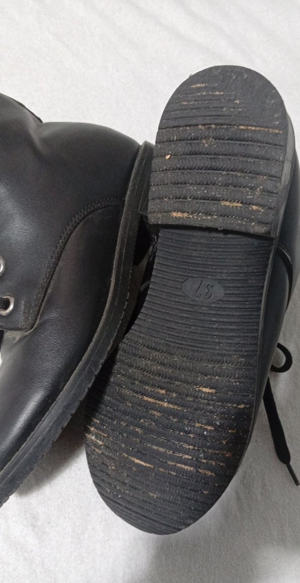 Siyah Deri Bağcıklı Blok Topuklu Bot - Görsel 3