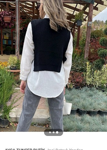 Boncuk Detaylı Örme Siyah Kadın Süveter - Görsel 3