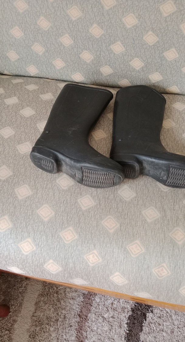 Gri Topuklu Kadın Yağmur Çizmesi - Görsel 3