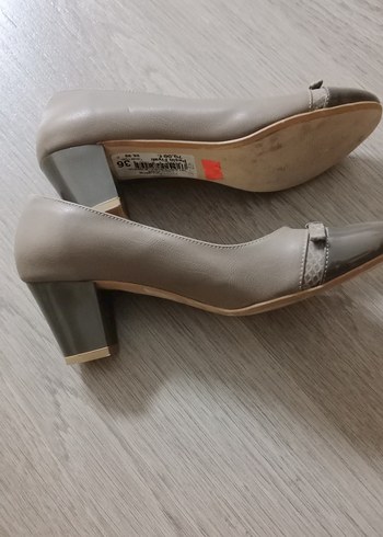 Bej Süet Kadın Dolgu Topuk Babet - Görsel 2