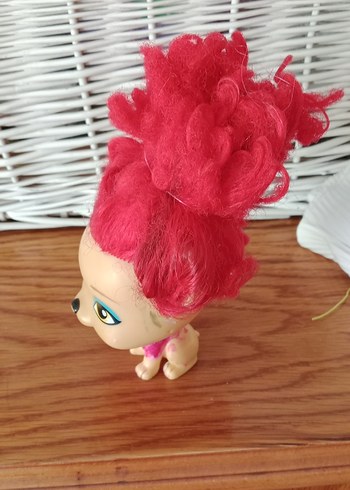  Beden Kırmızı Saçlı Renkli Bebek Figürü