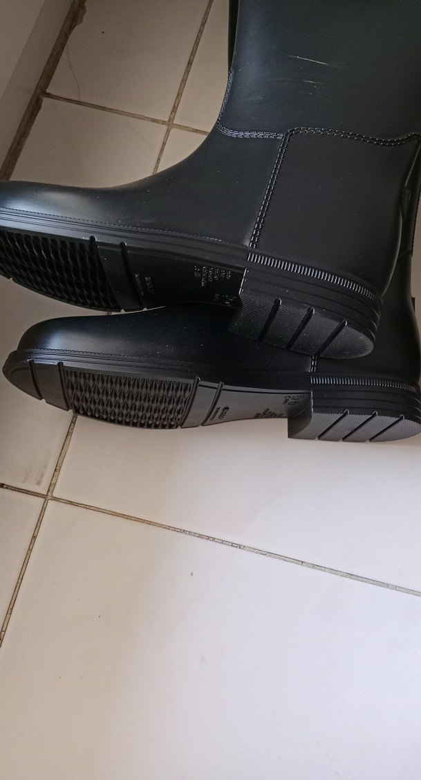 Kadın Siyah Lastik Blok Topuk Yağmur Çizmesi - Görsel 4