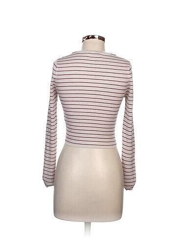 l Beden Pull and Bear Bluz %70 İndirimli.