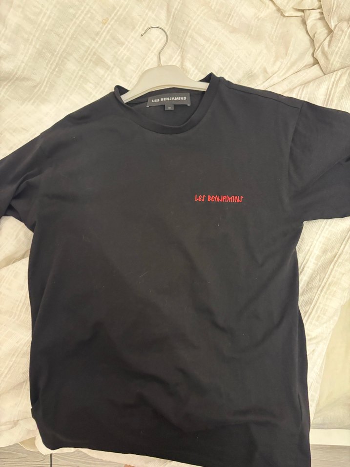 Siyah Baskılı Erkek Tişört - Görsel 4