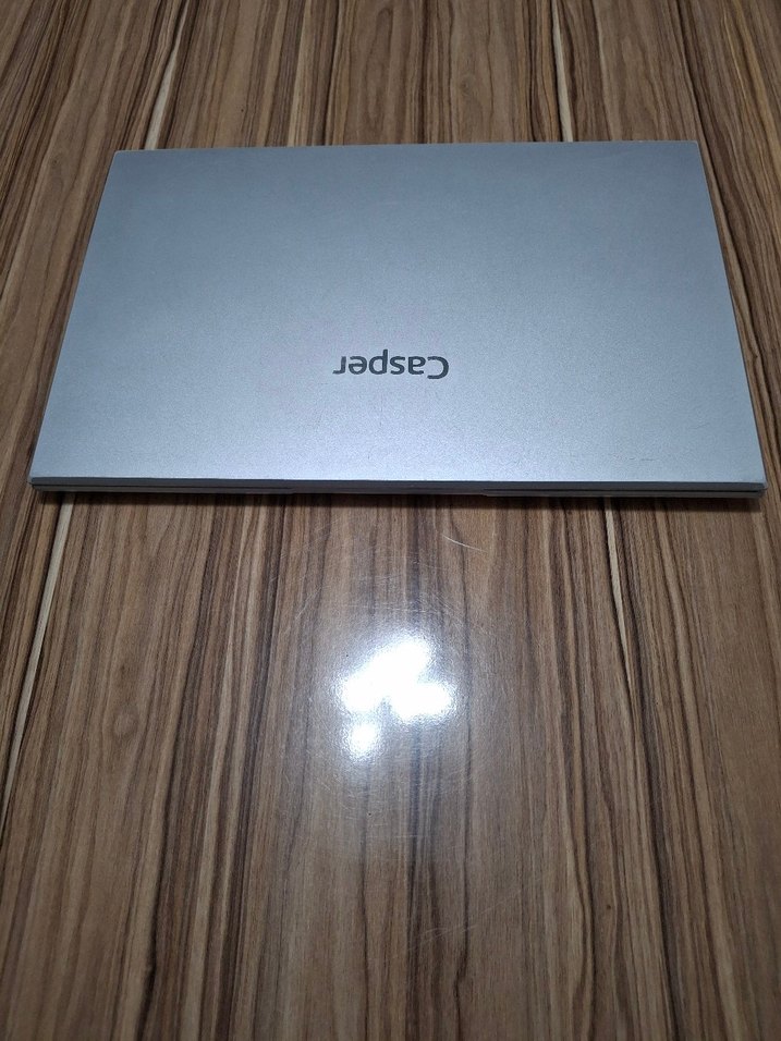 Beyaz Casper Dizüstü Bilgisayar ve Kablosuz Mouse - Görsel 4