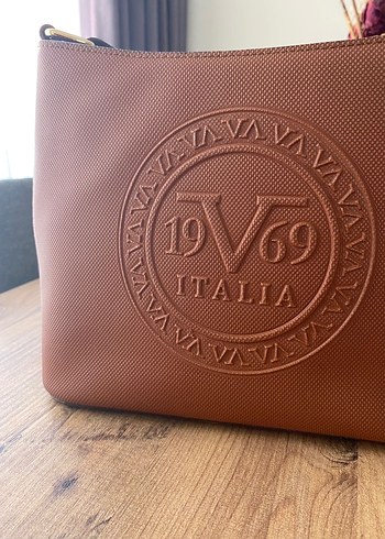  Beden 19V69 Italia Kahverengi Deri Kadın Çanta