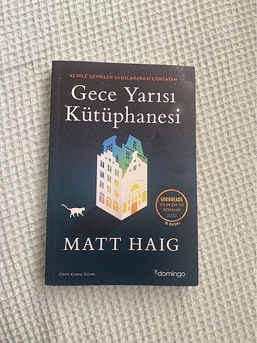 Gece yarısı kütüphanesi