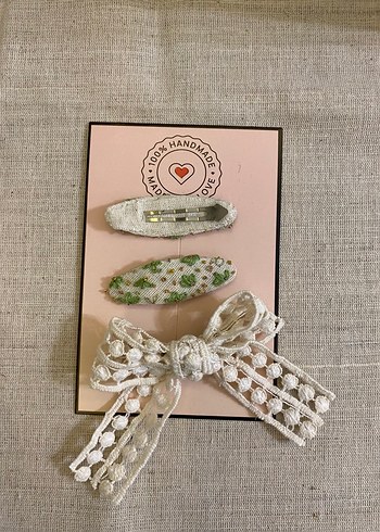 Nakışlı Dantel Beyaz Çocuk Toka Seti - Görsel 4